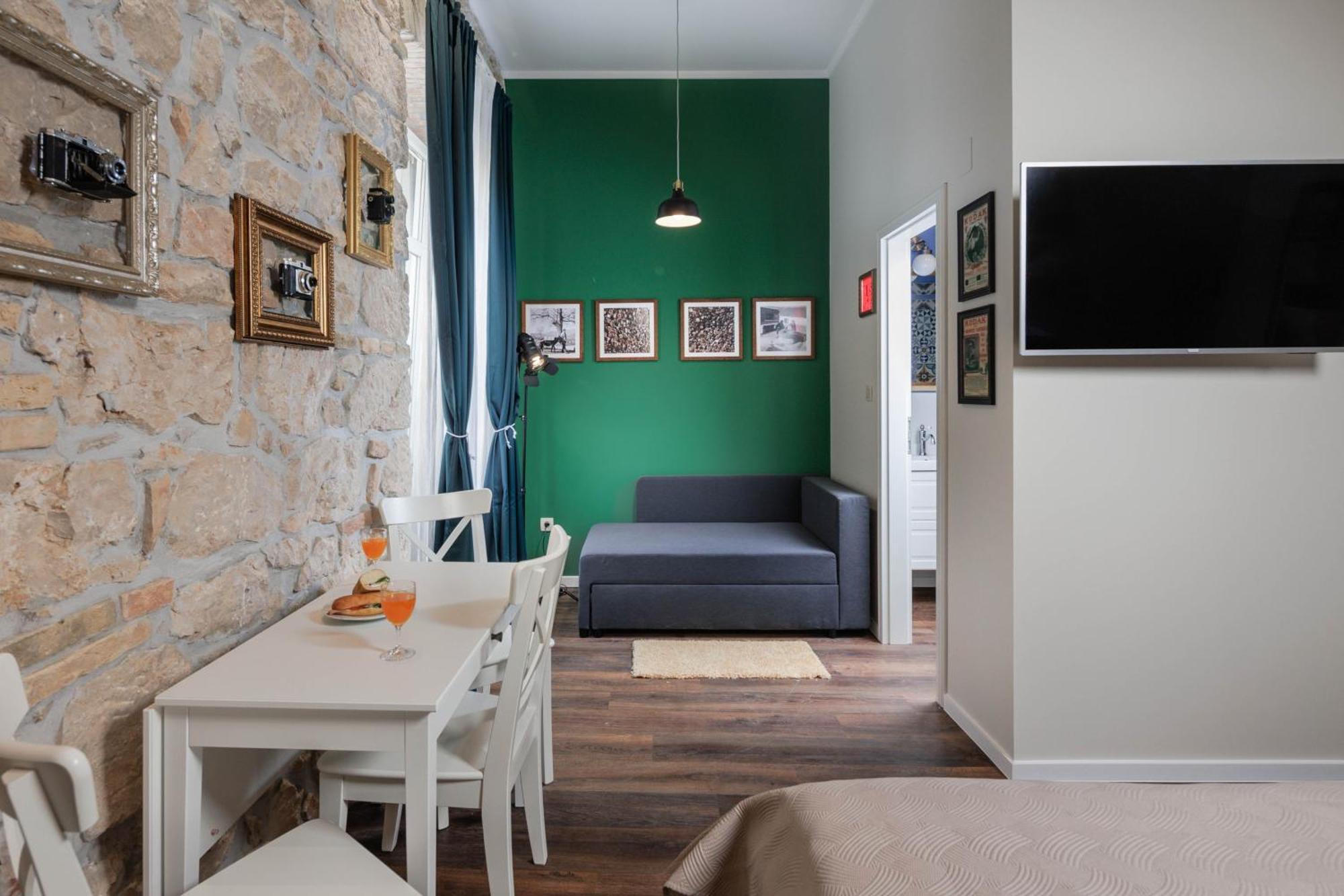 Photel Apartments Crikvenica Bagian luar foto