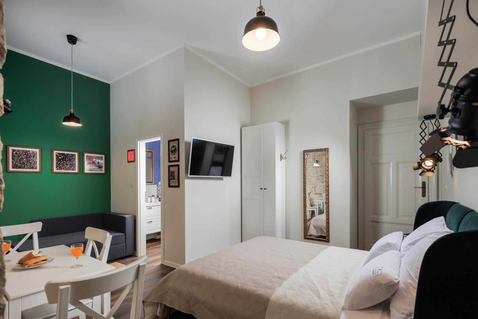 Photel Apartments Crikvenica Bagian luar foto
