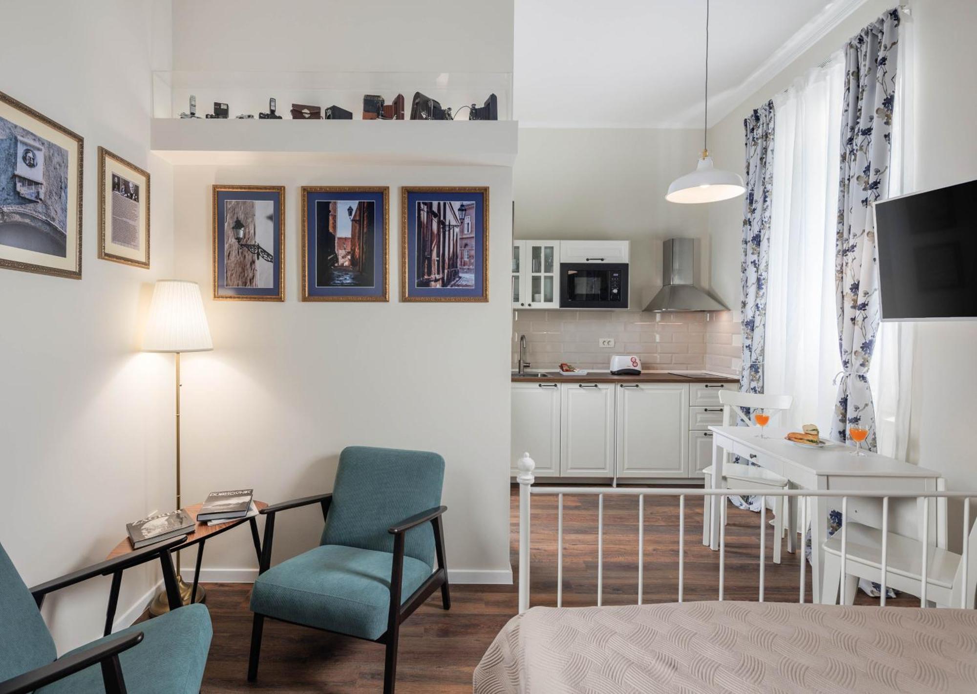 Photel Apartments Crikvenica Bagian luar foto