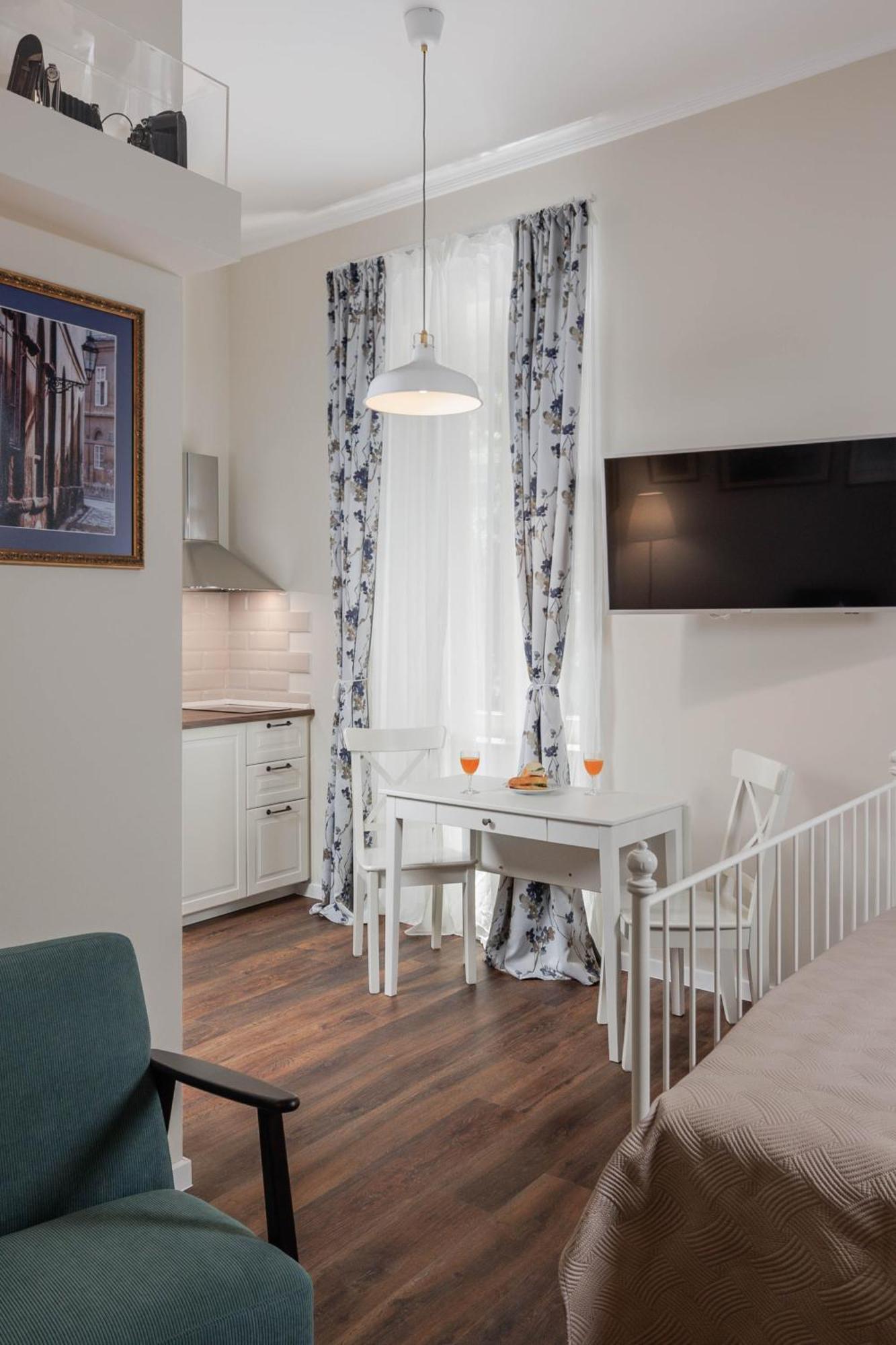 Photel Apartments Crikvenica Bagian luar foto